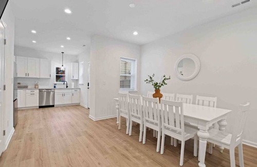 Atlantic City Villa | Rhythm & Spirits Beach House: 1-Block to Boardwalk & Casinos