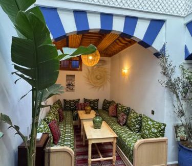 Bab Taghzout House | Riad Zahri 18