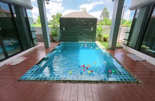 Phitsanulok Villa | Richly's​ Pool​villa​@Phitsanulok​