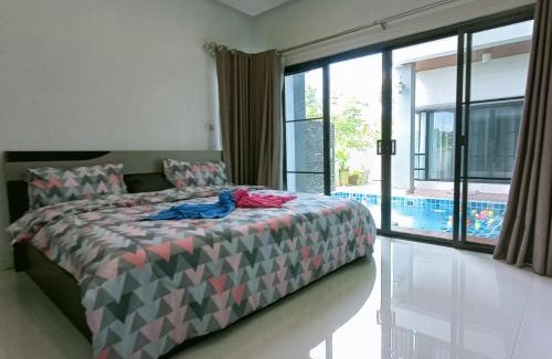 Phitsanulok Villa | Richly's​ Pool​villa​@Phitsanulok​