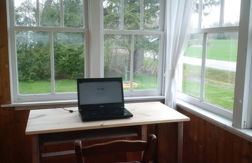 Delta Cottage | Rideau Lakes Cottage - Lower Beverley Lake