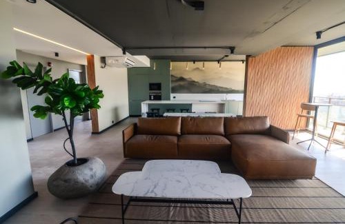 Apoquindo Apartment | Riesco Suites by Andes STR
