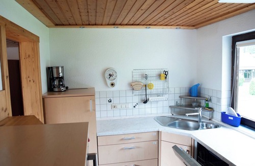 Geislingen an der Steige Apartment | Riesige Terrasse mit Aussicht auf die Barbara Kapelle mit Großer Wohnung