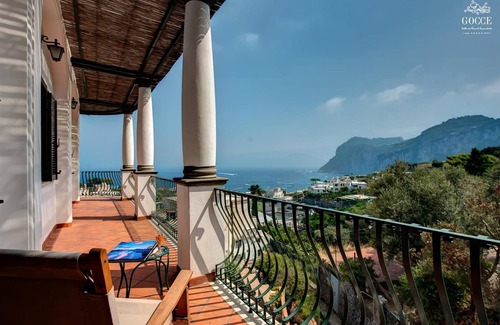 Marina Grande Apartment | Rifugio Caprese - Superb Views and Relaxation