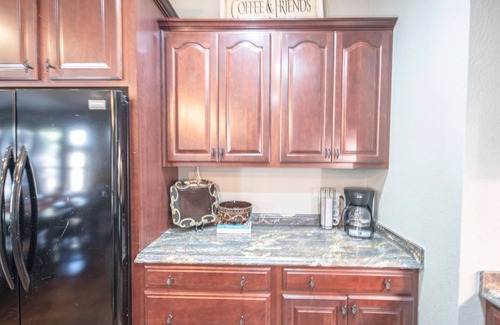 Midland House | Right At Home-Midland Monterrey House