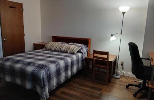 University District Apartment | Right by OSU Stadium and Schottenstein Ctr - Walk to your game or concert, free guest parking