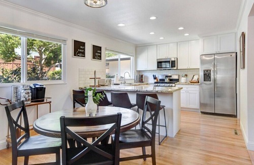 Santa Rosa House | Rincon Valley Wine Country Vacation Home