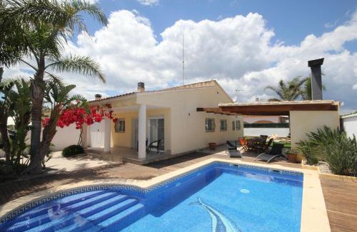 Riumar House | Riumar "Conchita", 200m to beach, private pool, On-Site-Service, dog beach