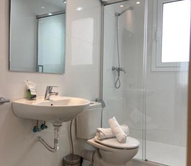 El Poble-sec Apartment | RIUS33 - Huge & Spacious Apartment in Montjuic