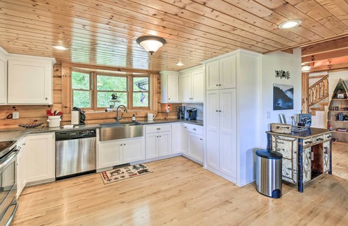 Piney Creek Cabin | River Access & Game Room: Piney Creek Cabin!