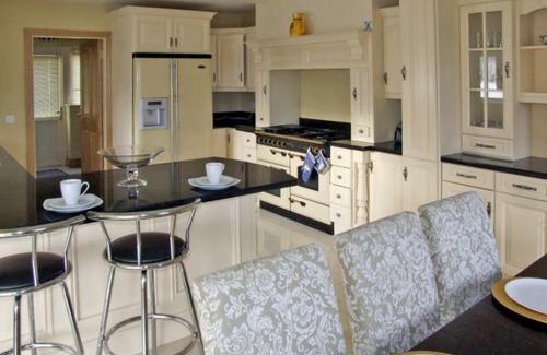 Sneem House | River House