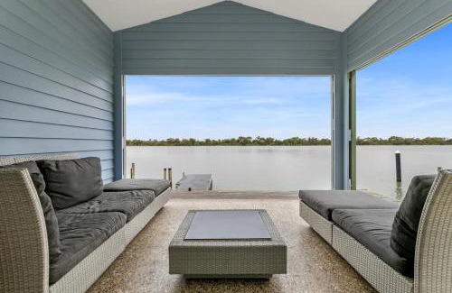 Seymour House | River Life