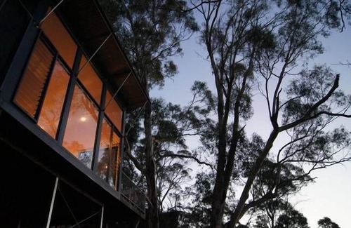 Grindelwald Apartment | River Vineyard Retreat a great base from which to explore the Tamar Valley