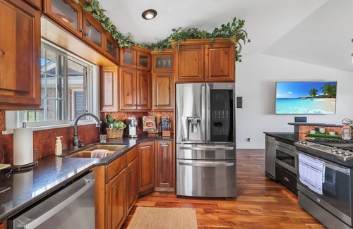 Burley House | Riverfront Retreat in Burley, ID – Walkout Basement, Dock & Peaceful Views