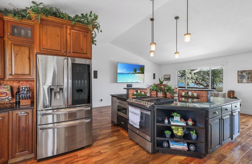 Burley House | Riverfront Retreat in Burley, ID – Walkout Basement, Dock & Peaceful Views