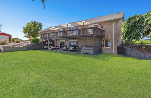 Burley House | Riverfront Retreat in Burley, ID – Walkout Basement, Dock & Peaceful Views