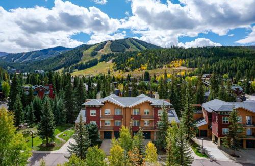 Old Town Apartment | Riverside Retreat condo