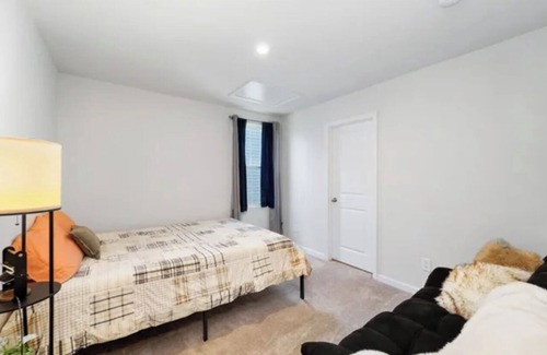 Antioch House | Roadmap Lodging: Escape to Comfort on Haskell Drive