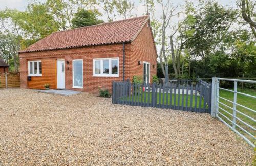 Brisley House | Robin's Nest