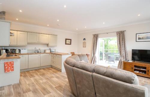 Brisley House | Robin's Nest