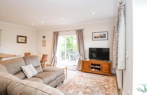 Brisley House | Robin's Nest