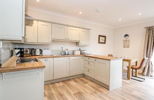 Brisley House | Robin's Nest