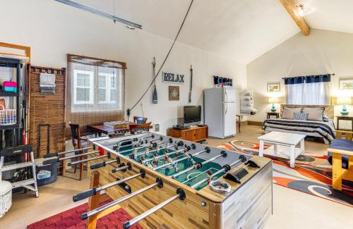 Rockaway Beach House | Rockaway Beach Home with Hot Tub 4 Blocks to Beach!