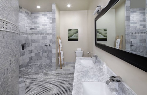 Healdsburg Hotel | Rockhouse Suites