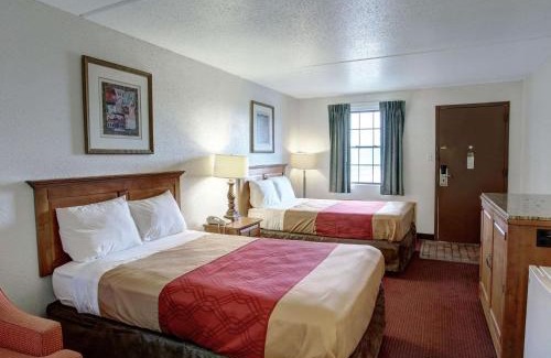 New Braunfels Hotel | Rodeway Inn New Braunfels - San Antonio Area