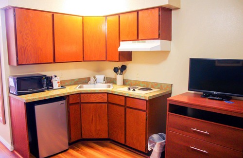 Lake Havasu City Hotel | Rodeway Inn & Suites Lake Havasu City