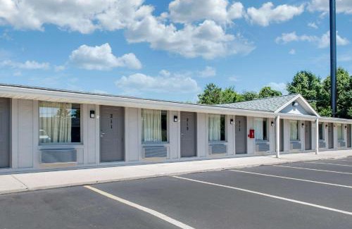 Sharonville Hotel | Rodeway Inn