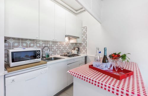 Ispra Apartment | Rododendro Rosso, Ispra, Italy