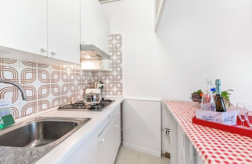 Ispra Apartment | Rododendro Rosso, Ispra, Italy
