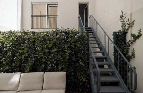 Misericordia Apartment | Romantic Gem in Santa Catarina
