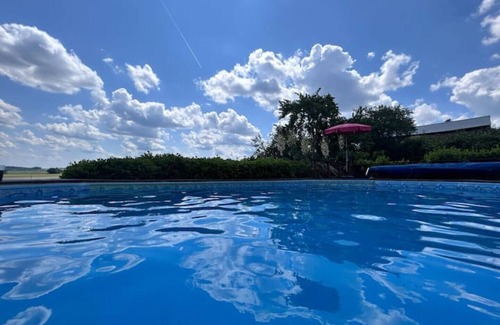 Chatenet House | Romantic Gite-pool, hottub+sauna, wine tasting. Views down the Seugne valley