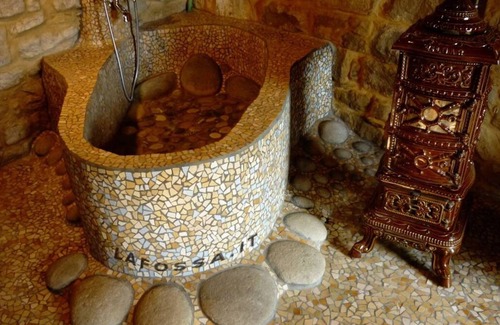 Pineto Bed & Breakfast | Romantic house in the woods - lafossa.eu