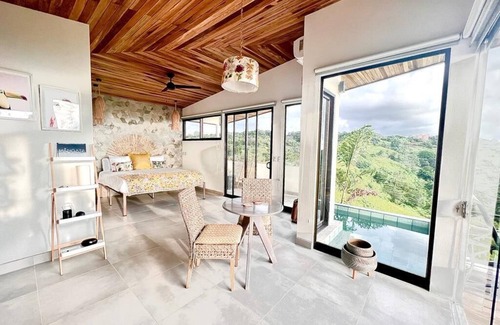 El Cerro Villa | Romantic Ocean View One bedroom Villa