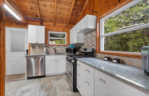 Port Sanilac House | Romantic Shores Hideaway - Beachfront Getaway!