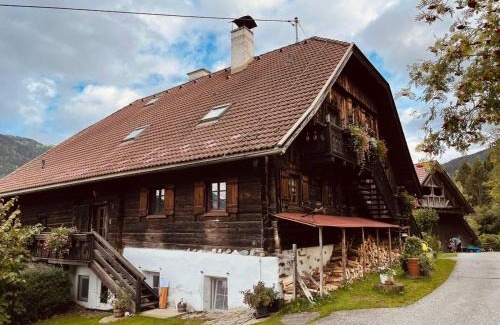 Krems in Kaernten Apartment | Romantisches Bauernhaus Höhe für 61 Erw 2 Kinder