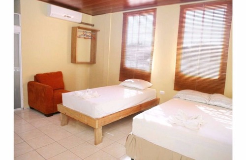 Managua Bed & Breakfast | ROOM 6-A - MARRIAGE BED