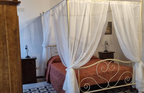 Sant'Angelo di Brolo House | Room 'Arcaloro - Resort Rooms Infinito' with Sea View, Wi-Fi and Air Conditioning
