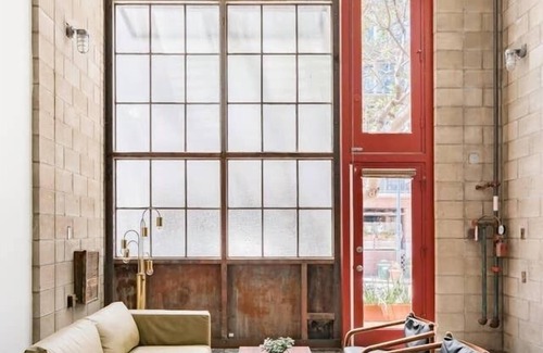 Little Italy Apartment | Room D at The Dutra Inn - Little Italy