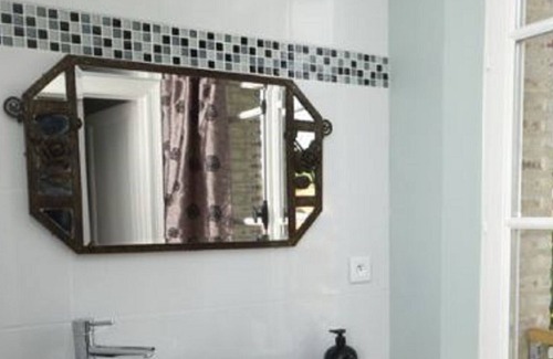 Toeufles House | Room du Vallon at the Manor of Chaussoy