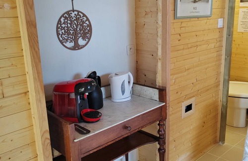 Grasse Ski Chalet | Room for rent in a detached chalet in a private home