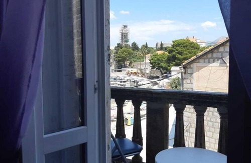 Lopud Island Apartment | Rooms Milena - Triple Room with External Private Bathroom