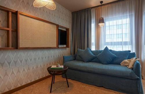 Elisabeth-Vorstadt House | Roomy Deluxe - Breakfast - non ref - Hotel Cocoon Salzburg