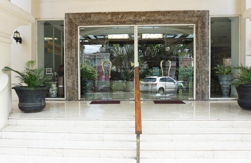 Bangka Apartment | Roosseno Plaza Serviced Apartment