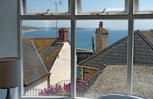 Helston House | Rosa Cottage
