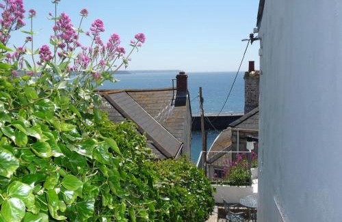 Helston House | Rosa Cottage