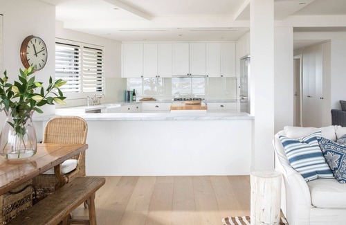 Rose Bay Apartment | Rose Bay Luxe Penthouse (Walk to Beach)